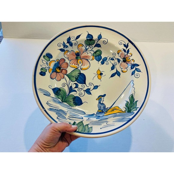 Colonial Williamsburg Delft Polychrome Chinoiserie 13" Round Platter - Picture 2 of 12